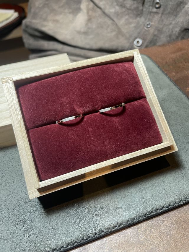 他の指輪と違い、このお店にしかないようなデザインいいです！