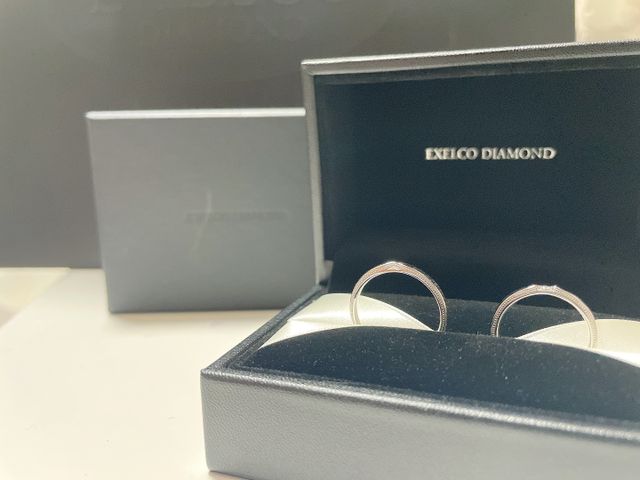 左男性15号側面ミル打ち
右女性10号側面ミル打ちダイヤ有