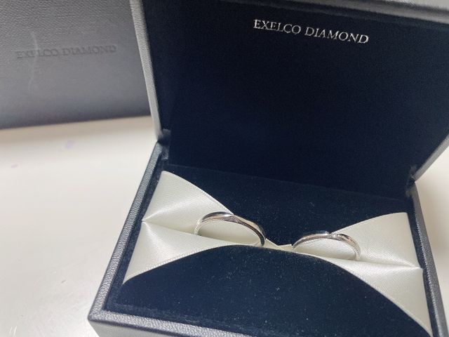 左男性15号側面ミル打ち
右女性10号側面ミル打ちダイヤ有