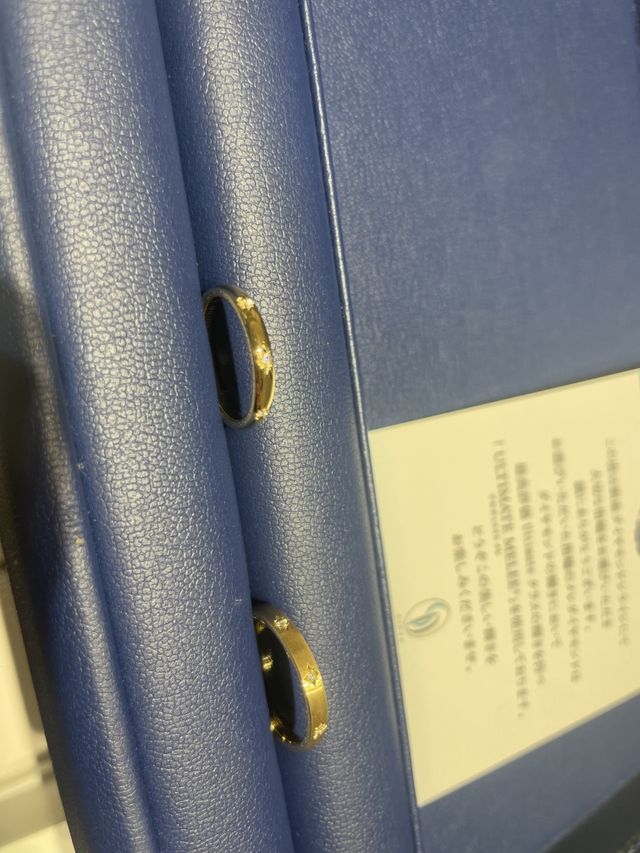 太さと艶加工を変えてそれぞれの好みに合わせました