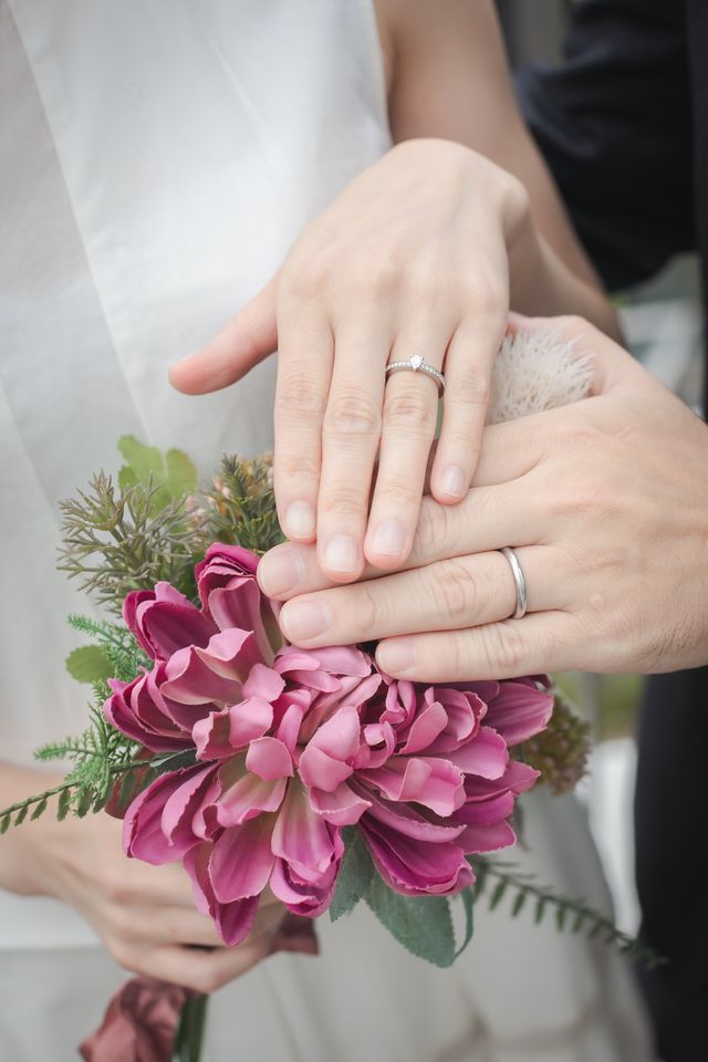 結婚指輪。夫とペア。