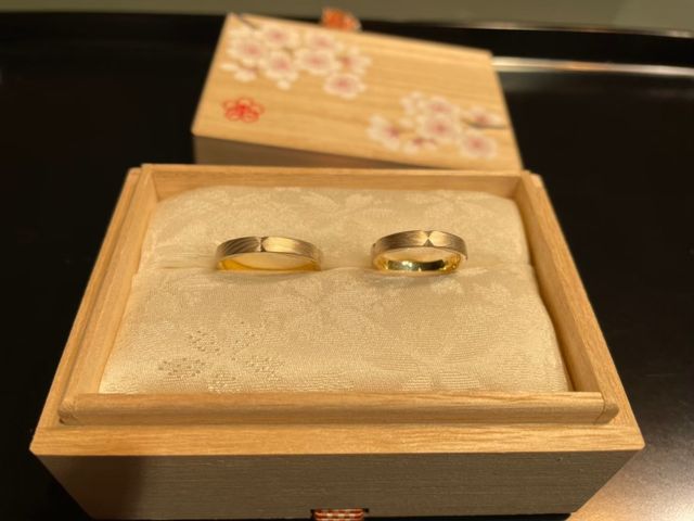 2人とも同じデザインでお互い似合うのがおすすめ