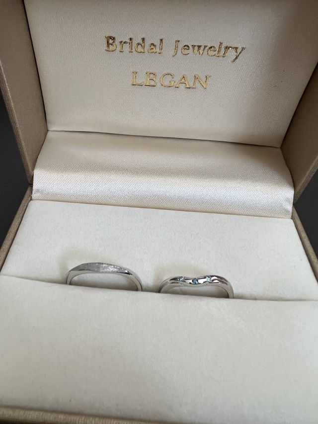 アイスブルーダイヤを使用しました。