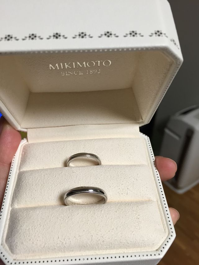 夫婦ペアのデザインを探していました