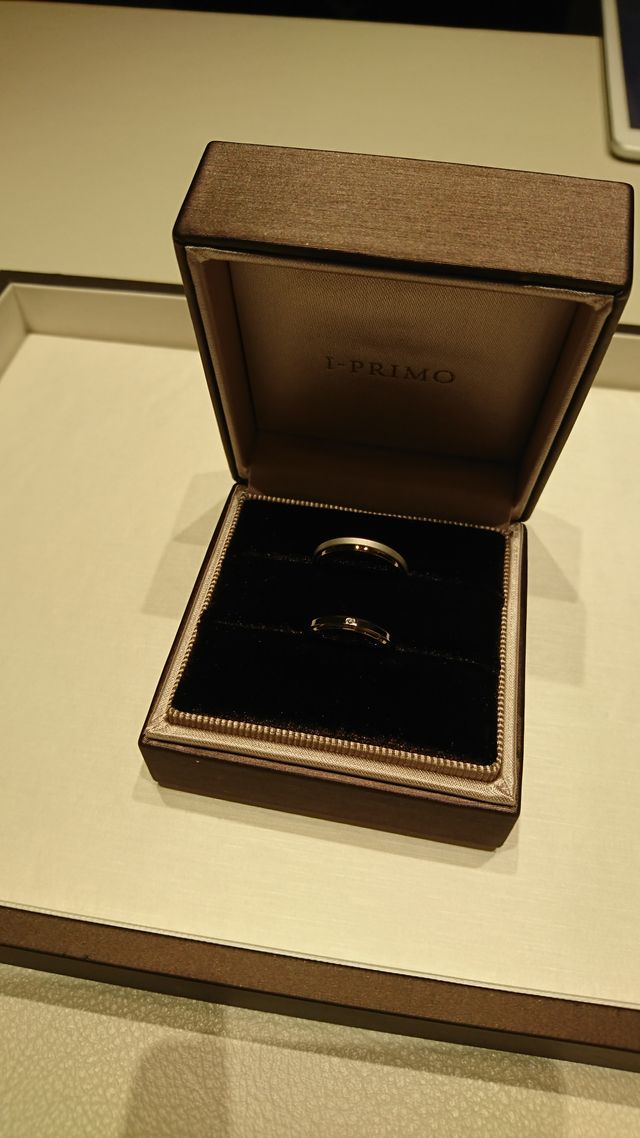 ピンクゴールドでお揃いにしました