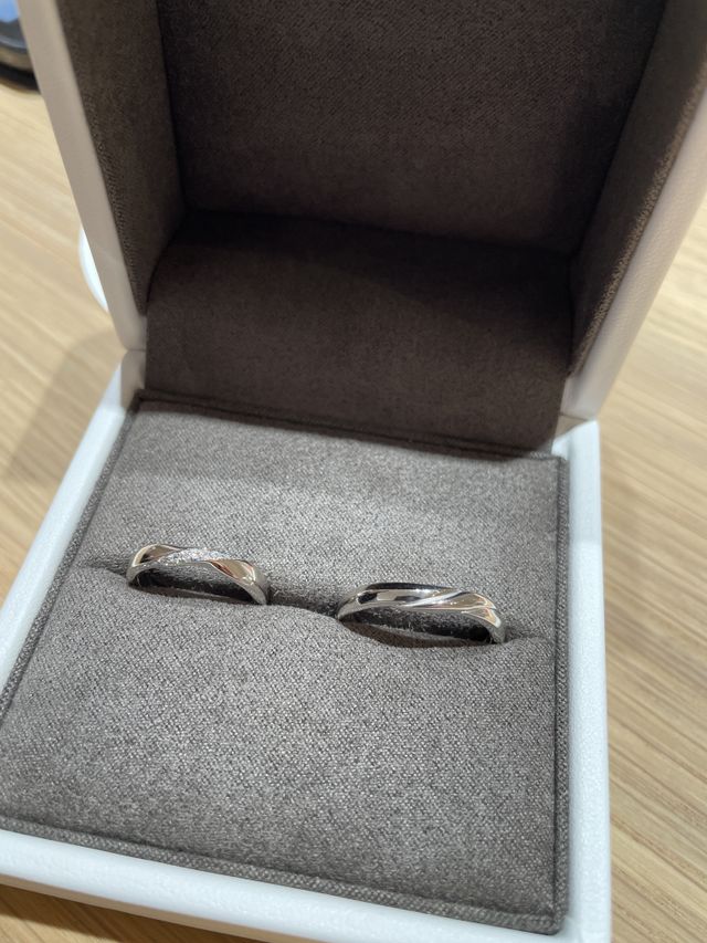 デザインや着け心地がいいです。
