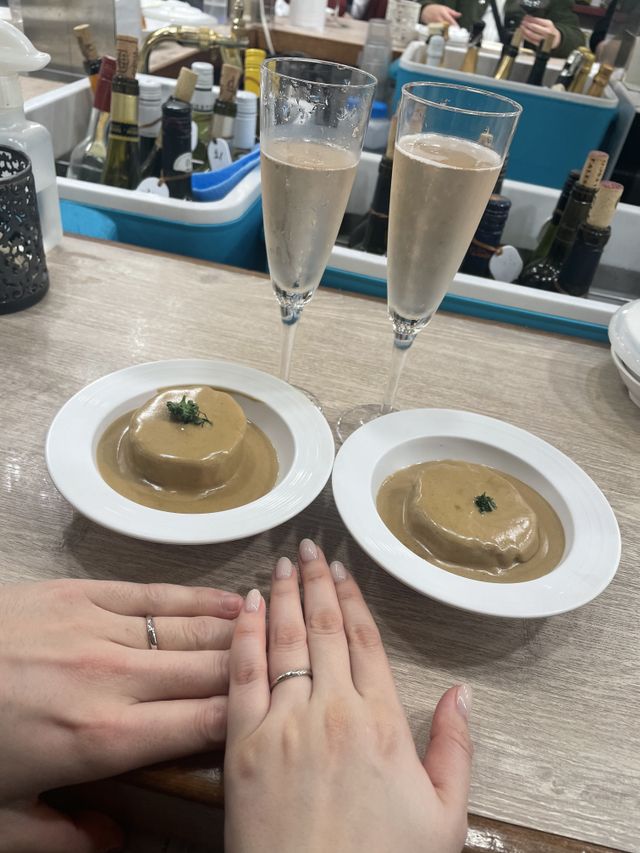 指輪を受け取った後そのままお祝いご飯に行きました！