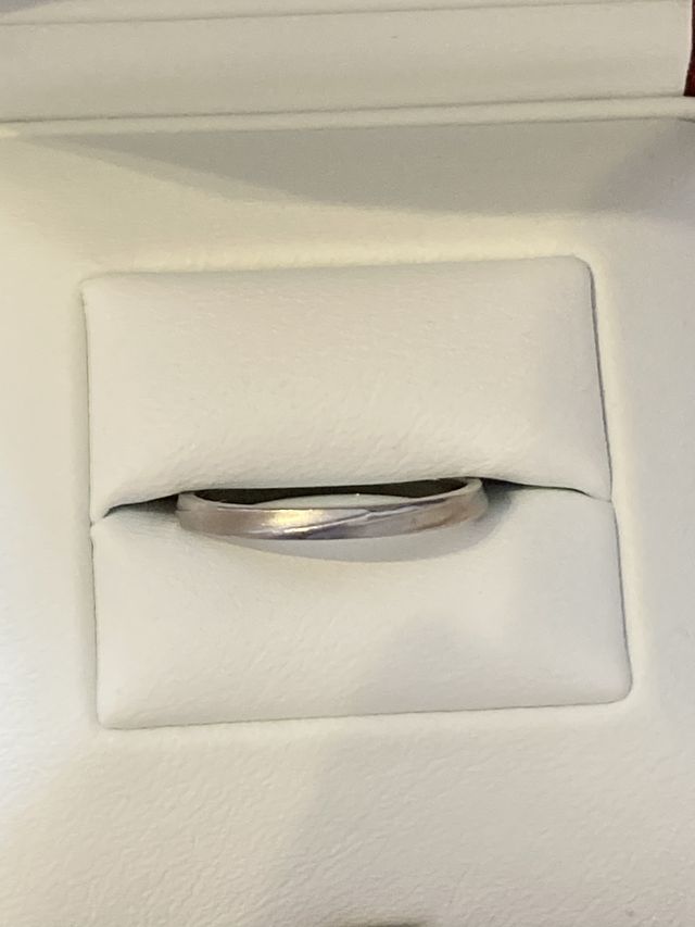 シンプルです。