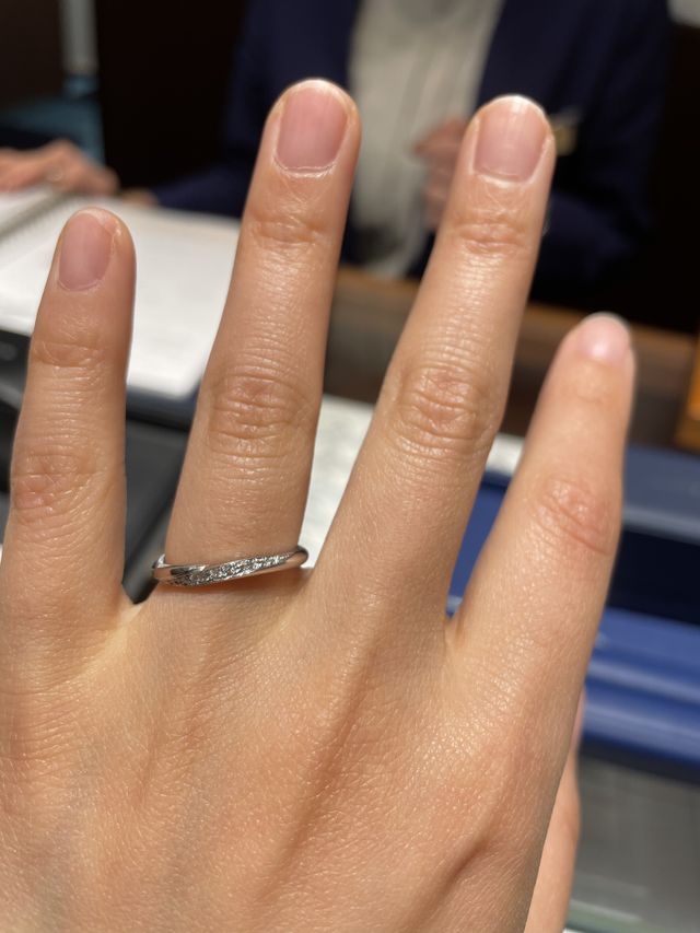 ダイアモンドが斜めに入っています。