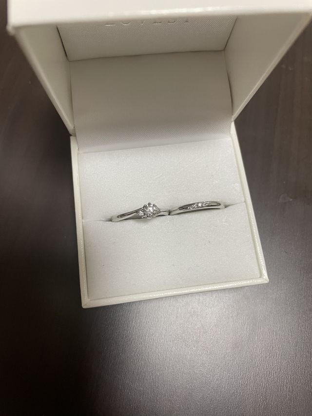 婚約指輪と結婚指輪