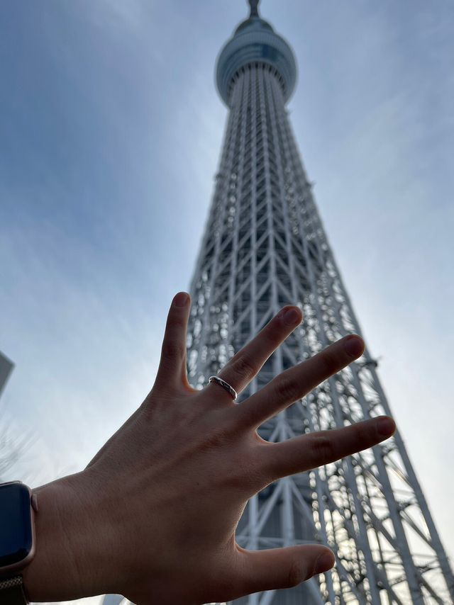 カッコいいデザインでした。ずっと見ていられます！