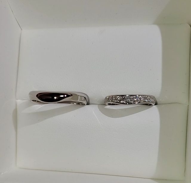 柔というデザイン
セミオーダーでダイヤモンドをつけました