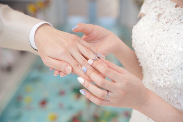 フォトウェディングで撮ってもらいました。