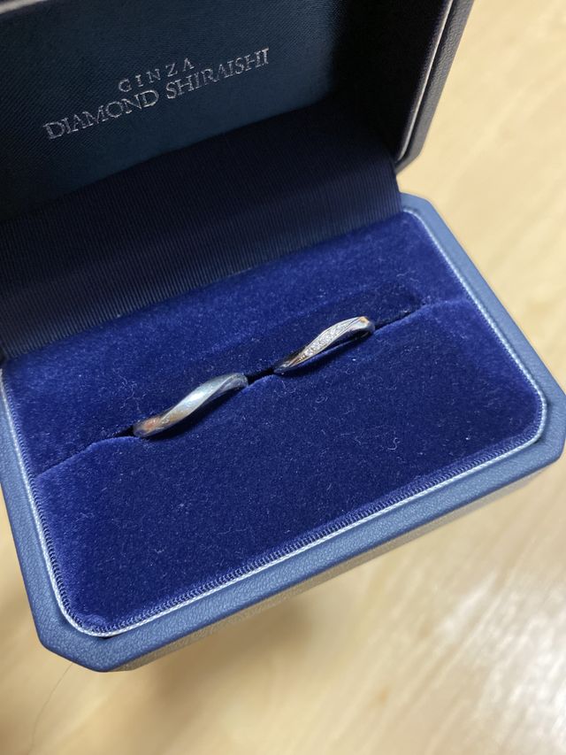 波のあるデザインが素敵です