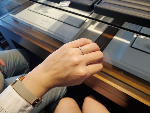 ミル打ちハーフエタニティー