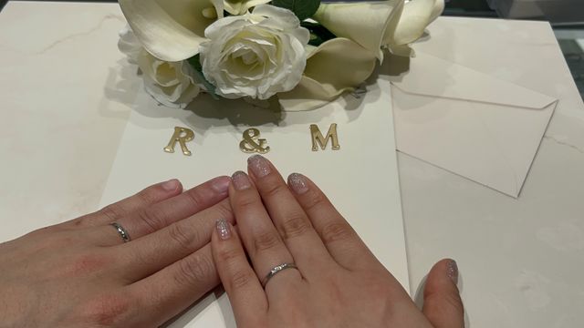 イニシャルと指輪を撮ってみました！