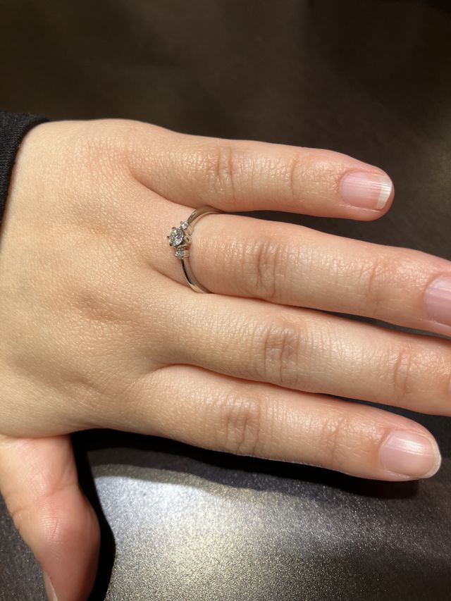 同じデザインでお試しで付けさせて頂いたリングです。