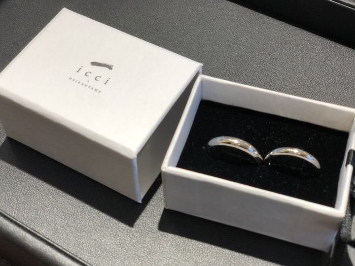【icci代官山の口コミ】 素材はプラチナpt950で耐久性も強く、長く愛用できるようにしました。デザ…
