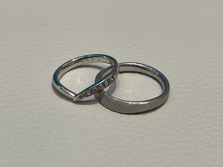【COLANY(コラニー)の口コミ】 シンプルすぎずおしゃれにつけられる指輪を探していて、他にはないような…