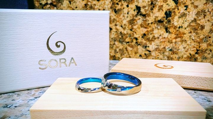 【SORA(ソラ)の口コミ】 CONTRAIL(アレンジ)
素材:ジルコニウム
石:カラーレスダイヤ(サイズは指輪…