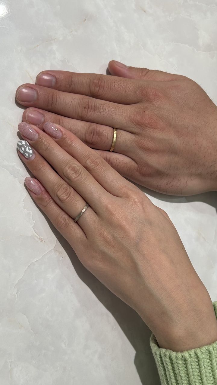 【CHOUCHOUNA(シュシュナ)の口コミ】 王道の結婚指輪のスタイルではなくて、自分たちらしい少し変わったデザイ…