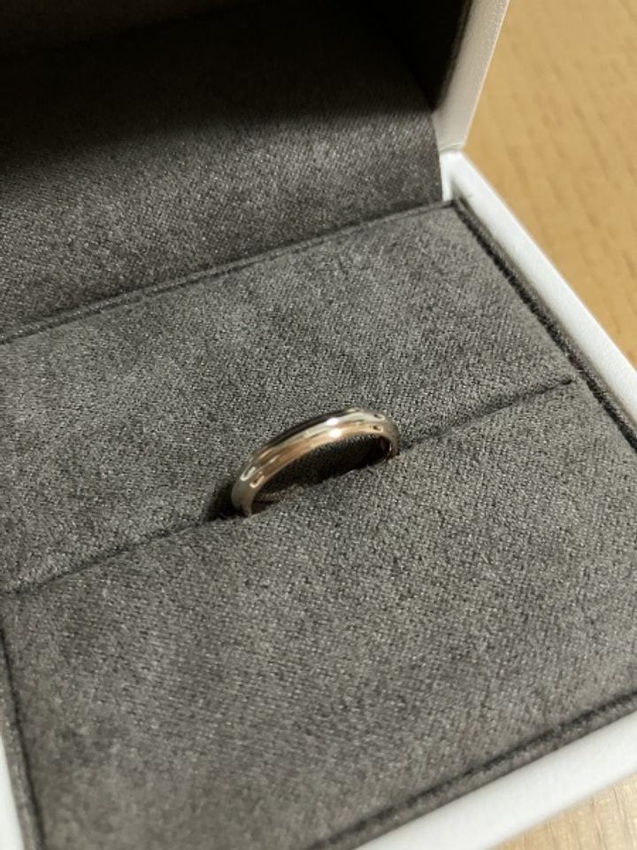 【Desserts(デザート)の口コミ】 指の関節が太いので薄くて細い指輪が似合わず、厚みのあるデザインに決め…