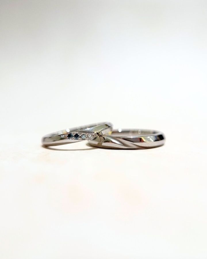 【CAFERING(カフェリング)の口コミ】 シンプルすぎず奇抜すぎずで太さも丁度よく目立ち過ぎないけど存在感のあ…