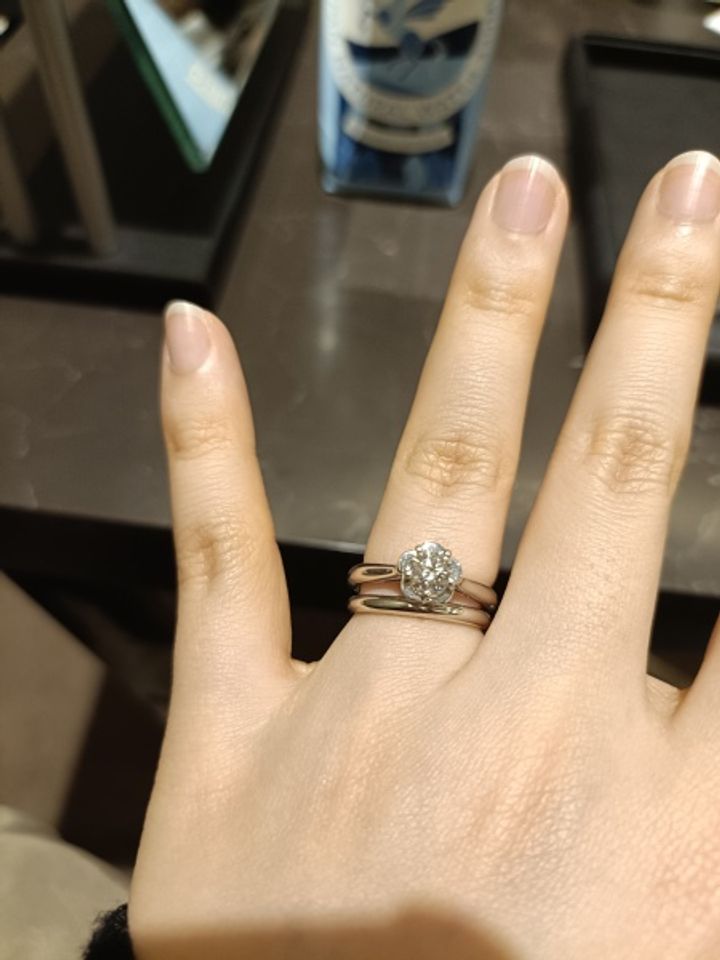 【シャネル(CHANEL)の口コミ】 もともと調べてたカメリアコレクションが気になっていて、カメリアコレク…