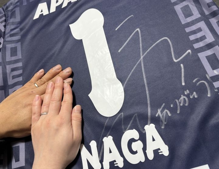 【nocur(ノクル)の口コミ】 お互いの仕事の事を考えてシンプルな物を選びました。
いろんな指輪を見て…