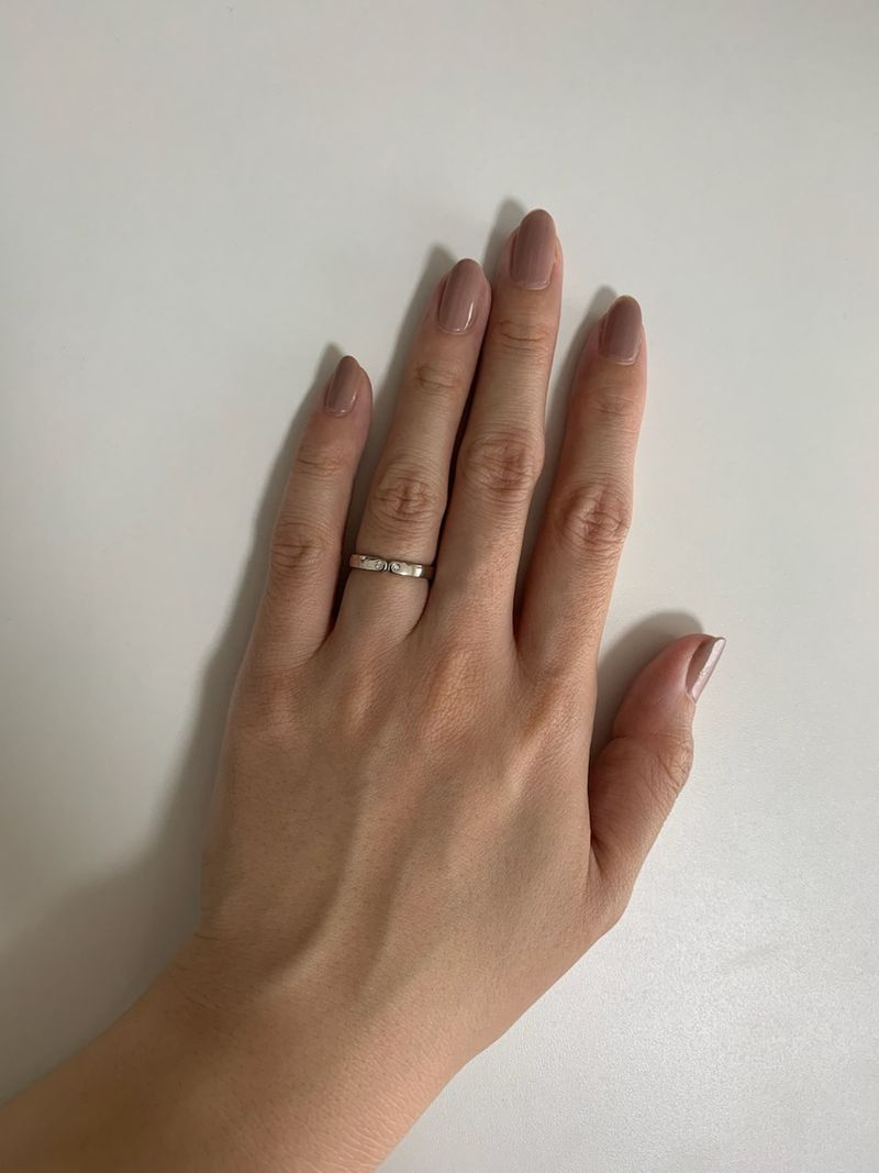 国内ブランドや海外ブランドを一通り調べていく中で、見つけたのが