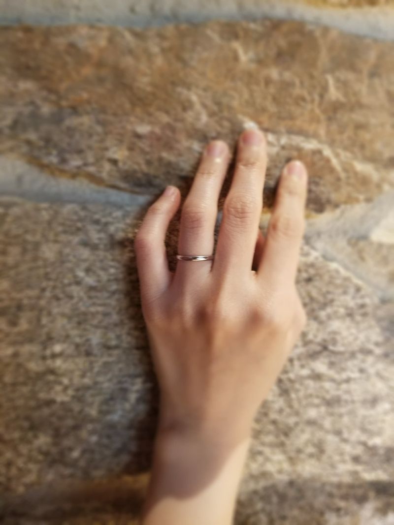Tiffany Foreverプラチナ 2mm Tiffanyの結婚指輪の中でも最もシンプル