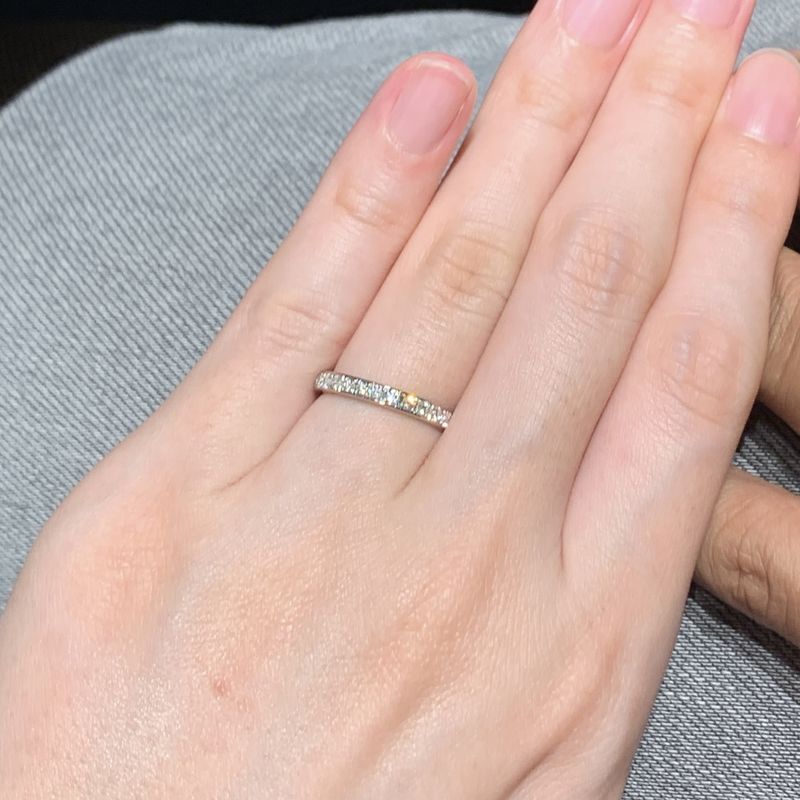 婚約指輪なしの入籍だったので少し奮発しようとハーフエタニティを結婚