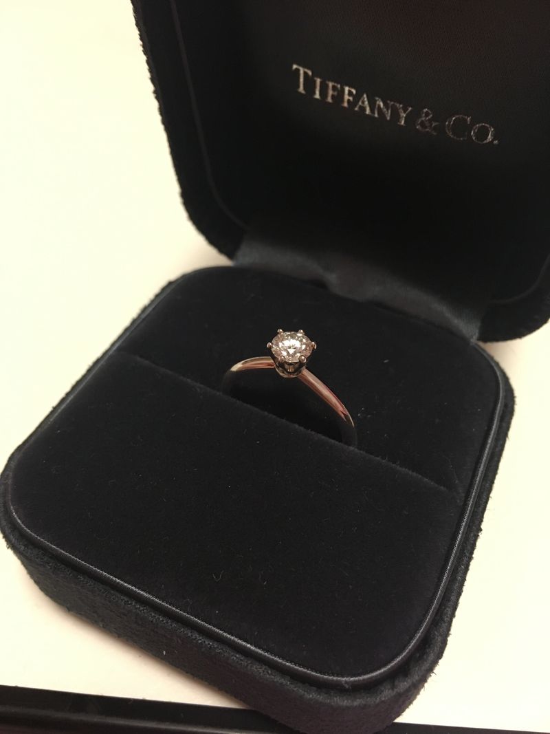 鑑定書の写真見にくいのでこちらに載せます。 cut excellent ct 0.44