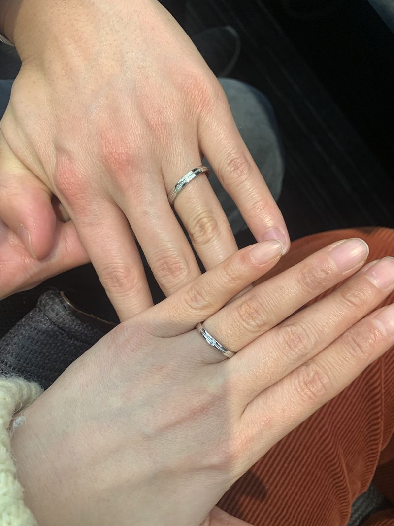 ブランドの売りであるダイヤのカットが本当に綺麗でダイヤが他の