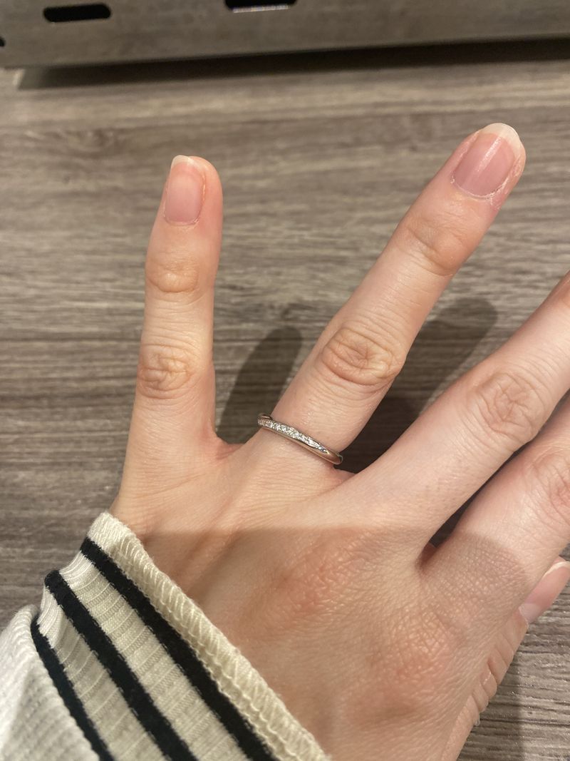 日本人の指には水かきがあってウェーブの形は日本人の指にあっていると