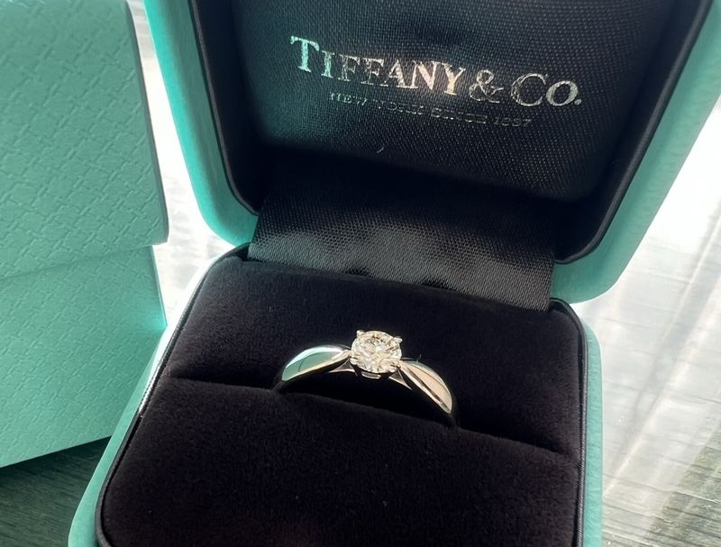 ティファニー ハーモニー ラウンド ブリリアント エンゲージメント
