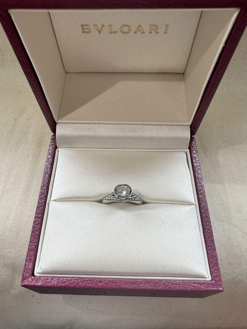 オーダーメイド　ブルガリ、ケイウノ　婚約指輪 オーダーメイド ブルガリ ケイウノ 結婚指輪 - メルカリ