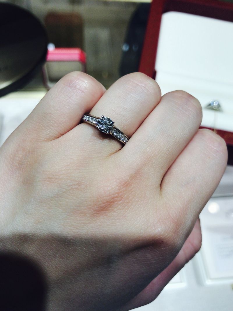 デザイン 王道・バレリーナ！ 女性らしい愛らしいデザインながら