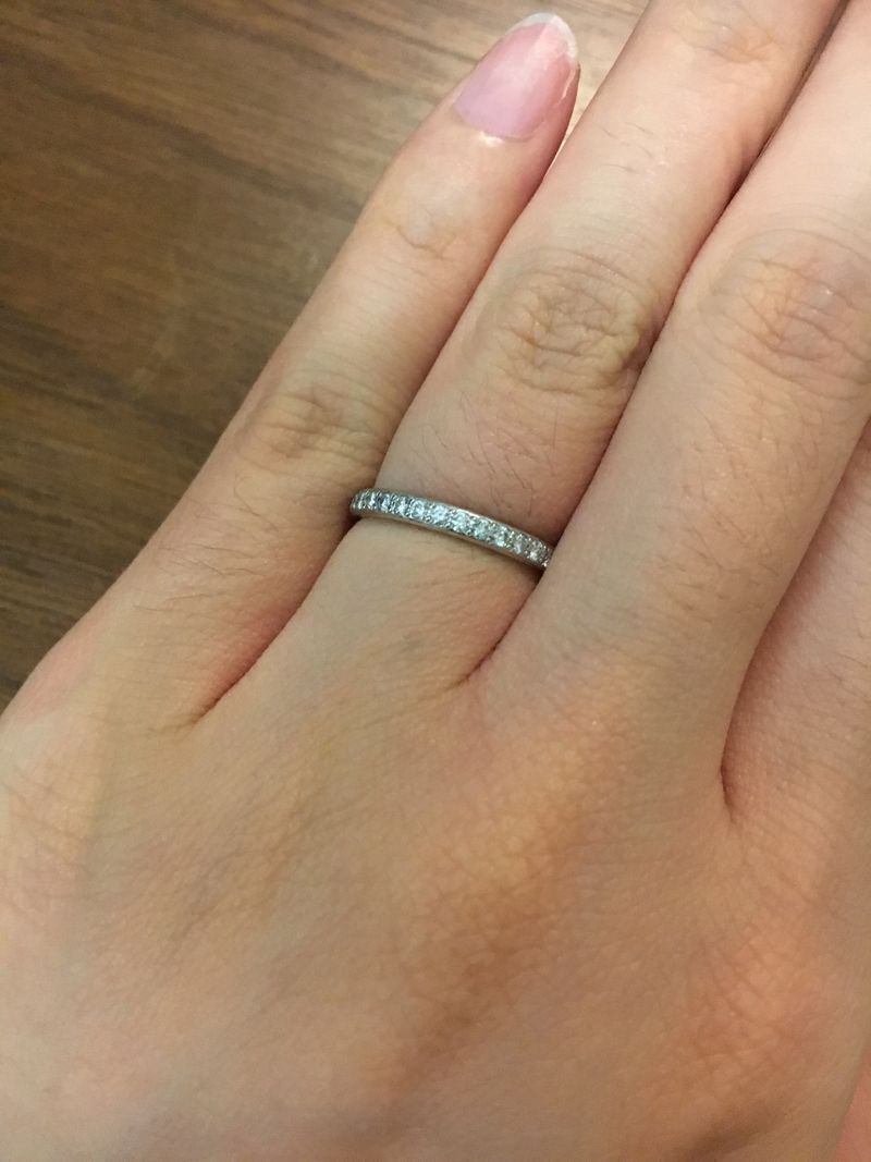 ハーフエタニティーリングで、リーズナブルかつお洒落なリングを探し