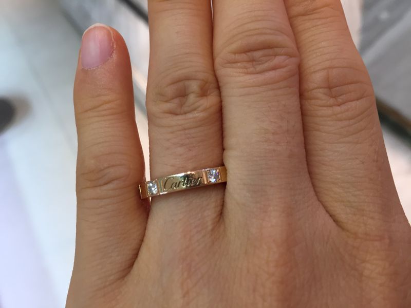 ラニエールを購入する決め手となったのは、小さなダイヤがところどころ