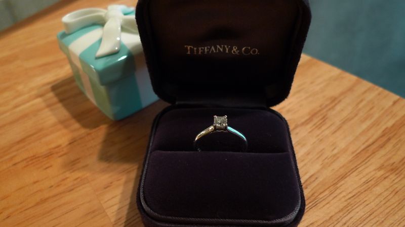 夫がルシダのデザインを大変気に入り購入に至りました。ティファニー