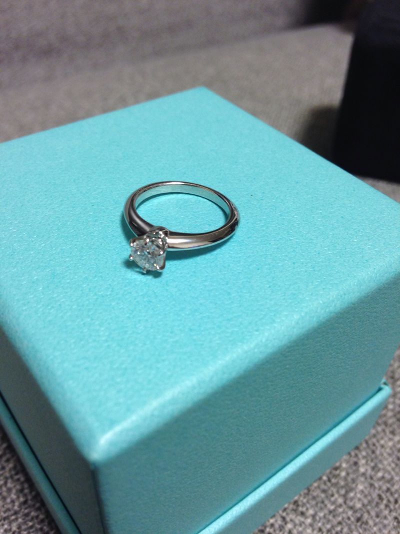 夫が内緒で私に選んでくれました。ATMで一日おろせる金額の限度額の