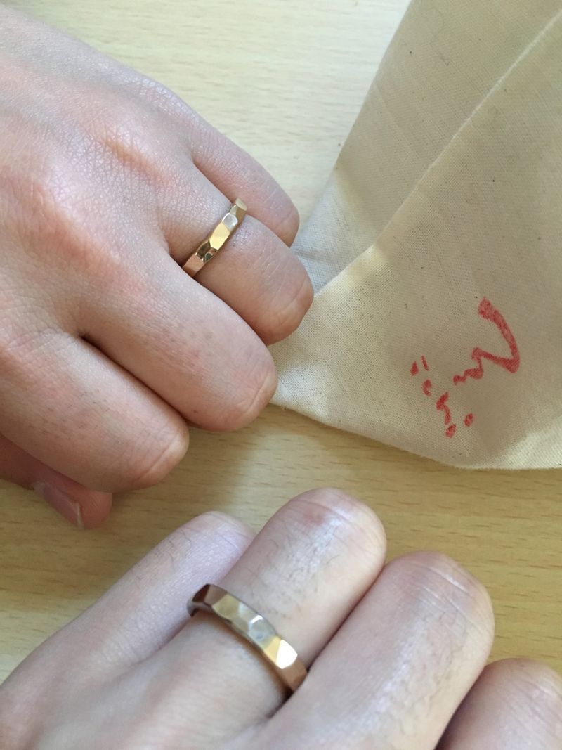 槌目という、鍛造ならではのデザインを見たときに、「これだ！」となり