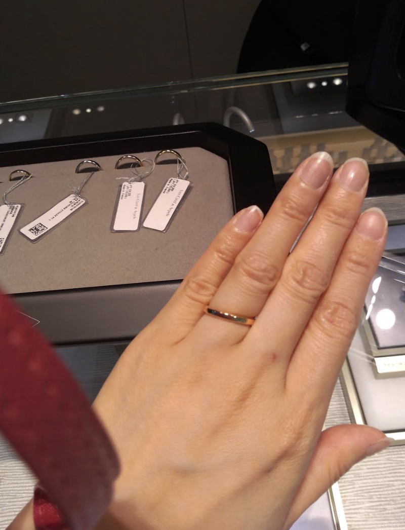 最後まで選択肢に残ったヴァンクリーフ トゥージュール 2.5mm