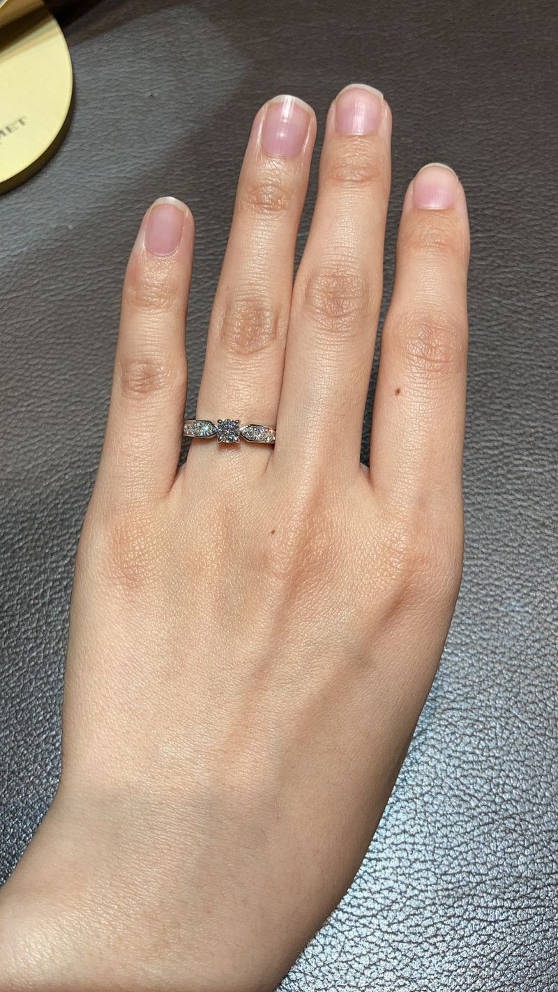 ショーメ　プリュムダイヤring CHAUMET ショーメ リング プリュム ダイヤ 0.36ct Pt950 11.5号 保証書