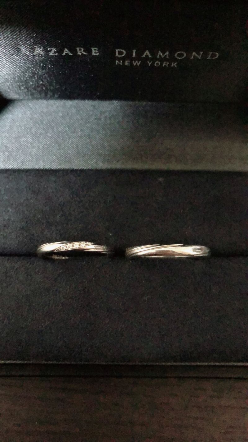 お互いに特にこだわりはなかったのですが、お店に飾ってあるたくさんの