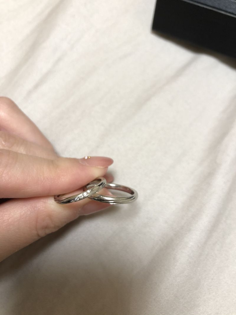 お互いに特にこだわりはなかったのですが、お店に飾ってあるたくさんの