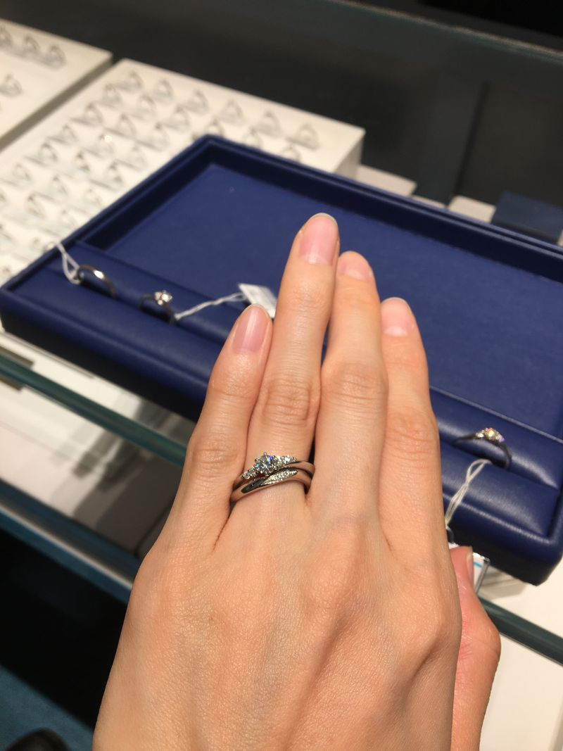 何百種類ものデザインがある中で、INO(イーノ)を選びました。ポイント