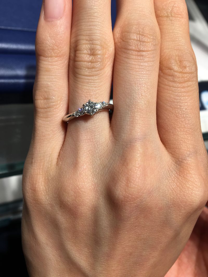 何百種類ものデザインがある中で、INO(イーノ)を選びました。ポイント