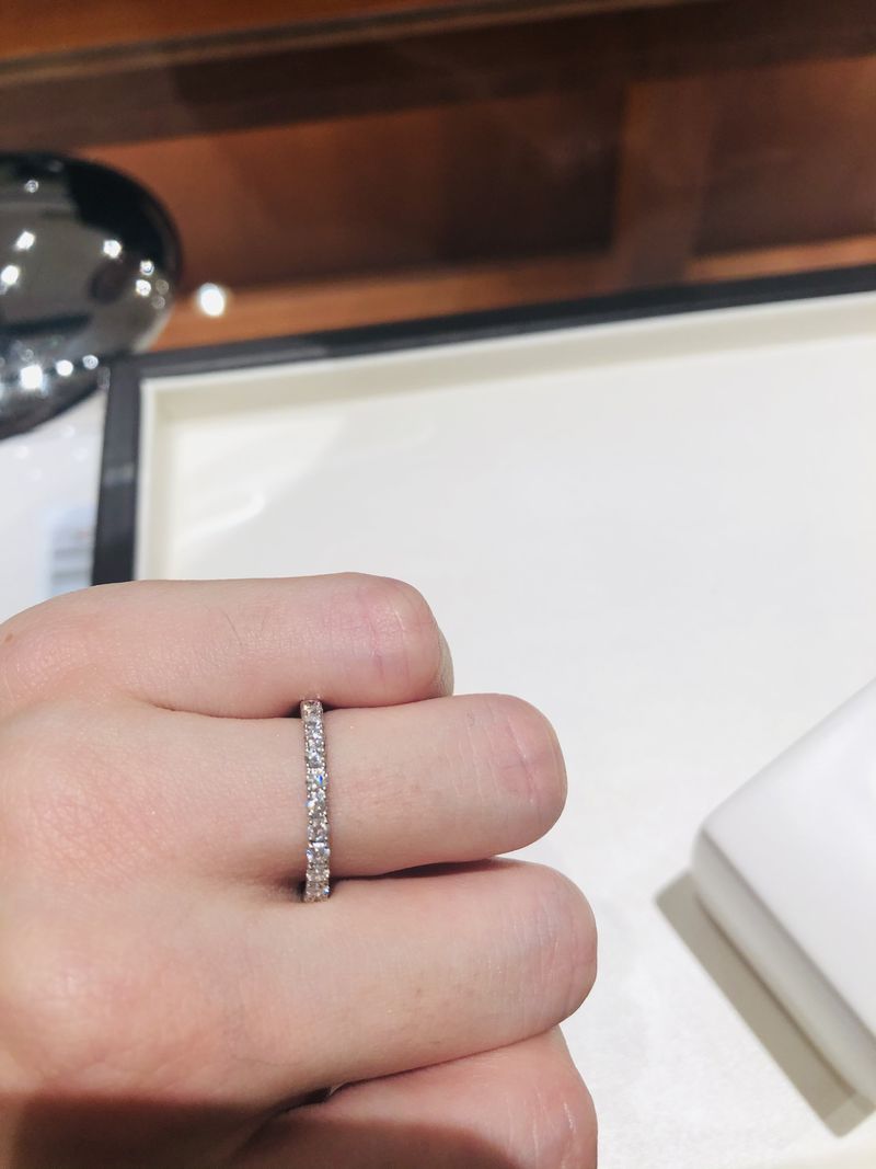 俄のダイヤは、同じカラットでも、非常に豪華な光を放つものばかり